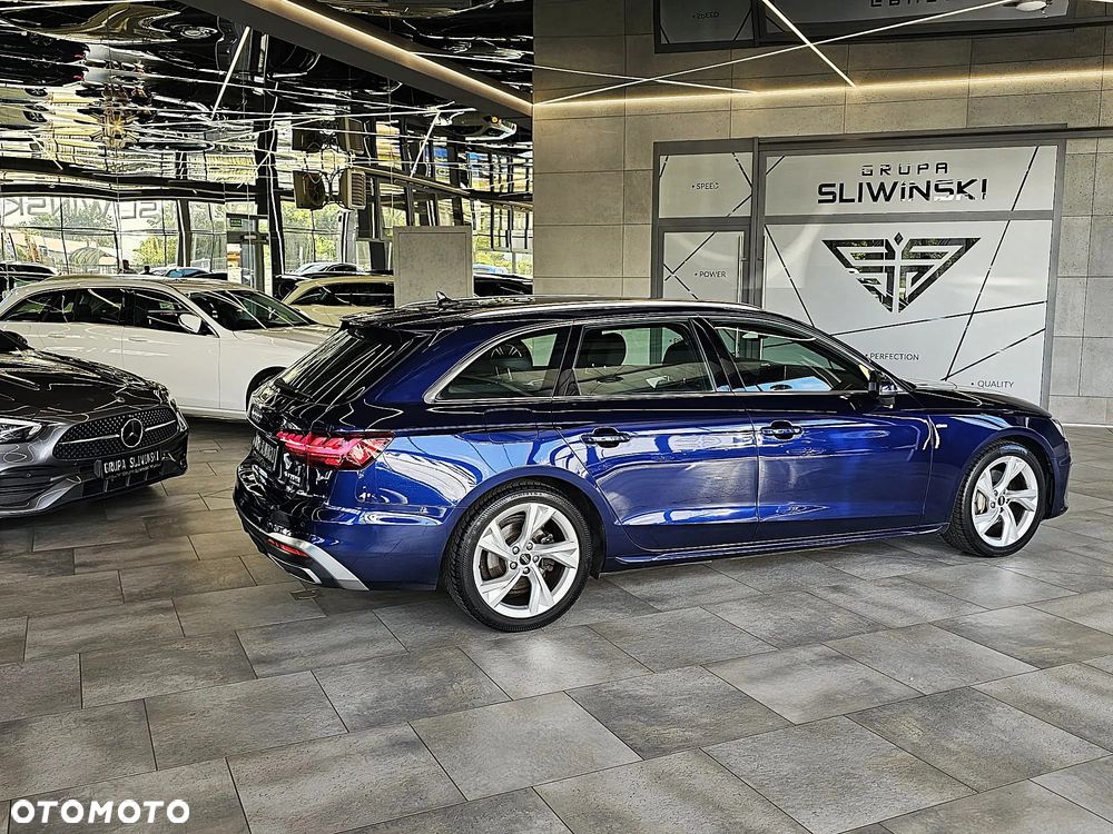 Audi A4 Avant - 9