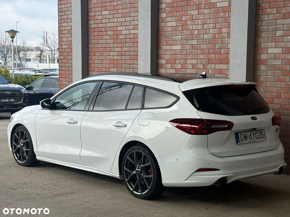 Ford Focus - 6
