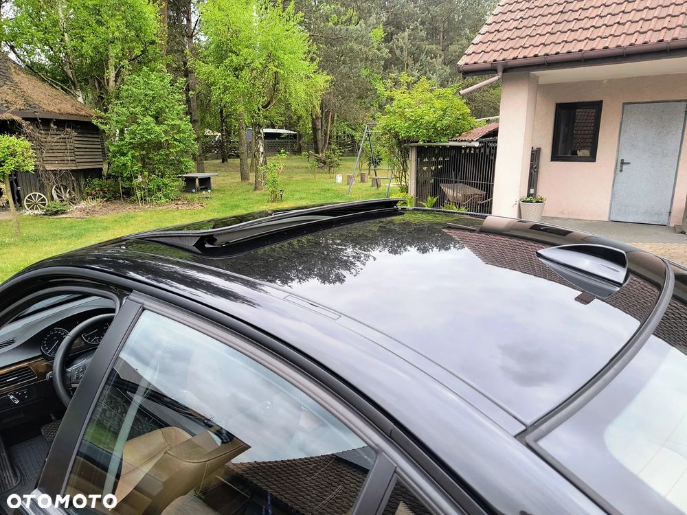 BMW Seria 3 318i Edition Exclusive - 16