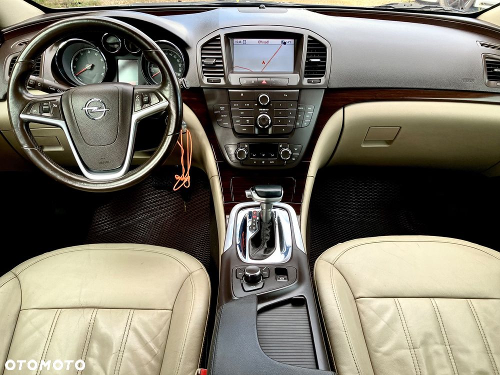 Opel Insignia 2.0 Turbo Cosmo - 24