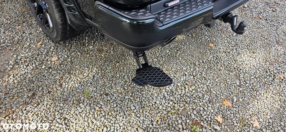 RAM 1500 5.7 Crew Cab Shortbed Laramie Black - 25