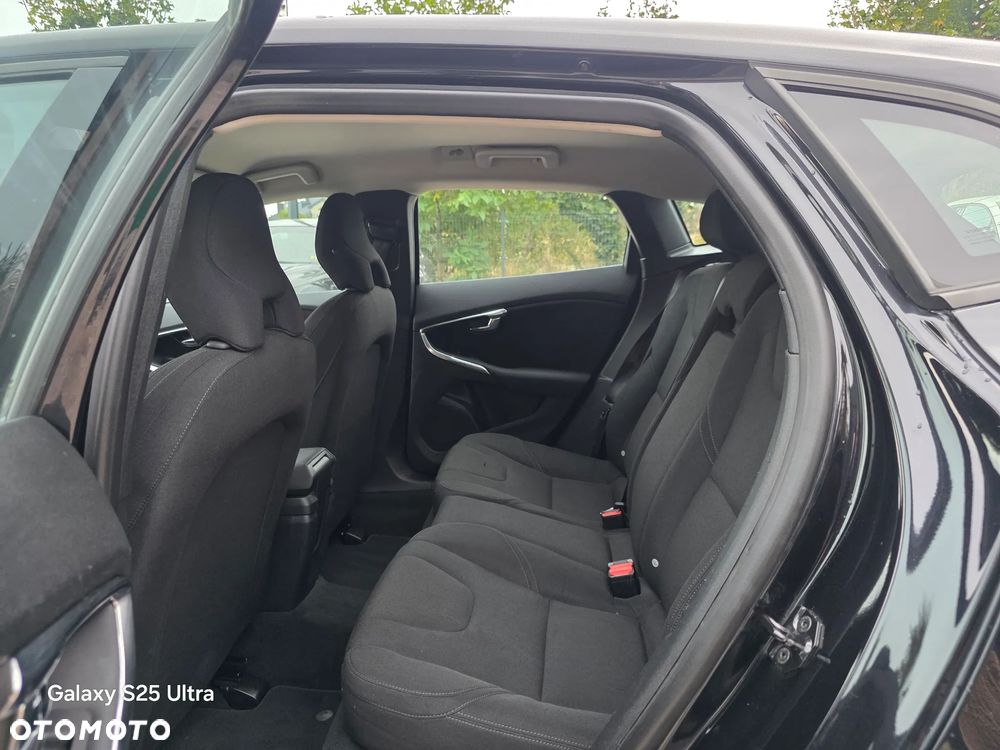 Volvo V40 D2 Momentum - 29