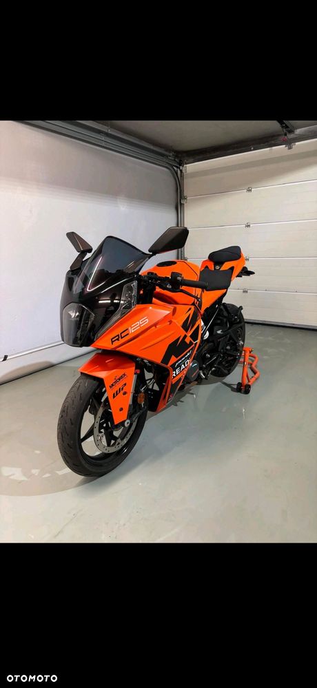 KTM RC 125 - 9