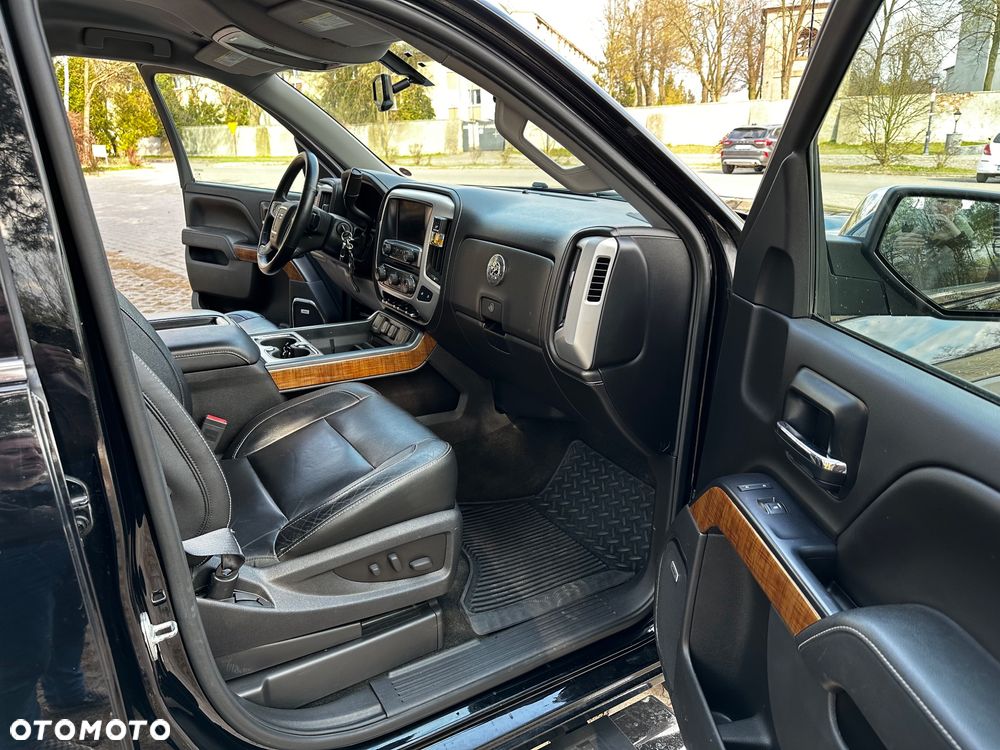 GMC Sierra - 16
