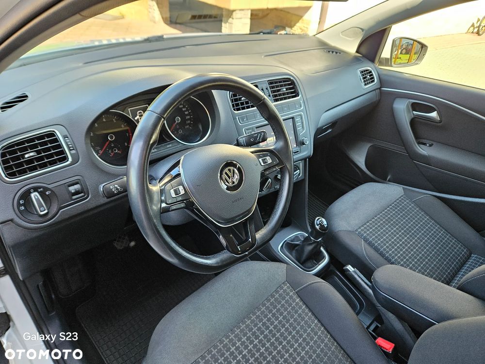 Volkswagen Polo 1.2 TSI MATCH - 10