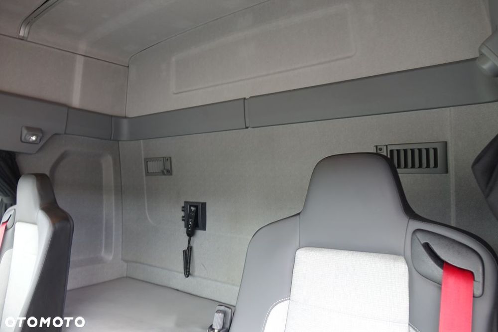 Renault GAMA T460 / EURO 6 / STANDARD / AUTOMAT / ADR / RETARDER / KLIMATYZACJA POSTOJOWA / ALUMINIOWE FELGI - 23