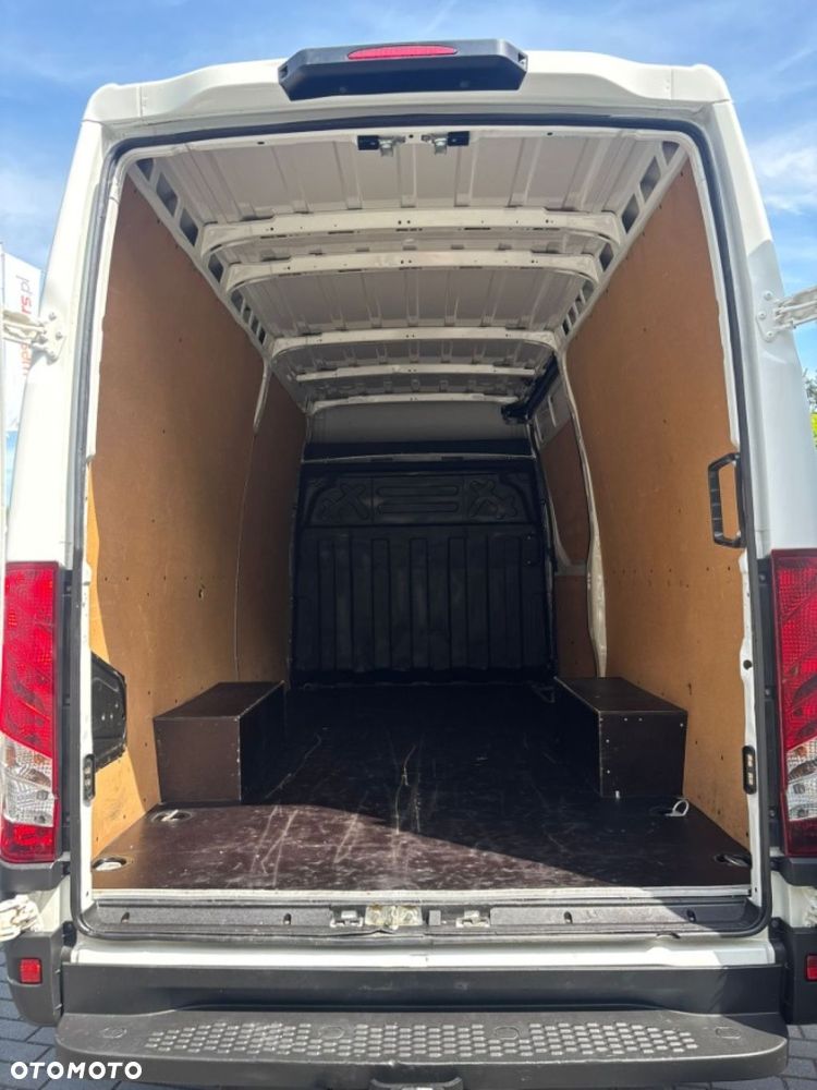 Iveco Daily - 16