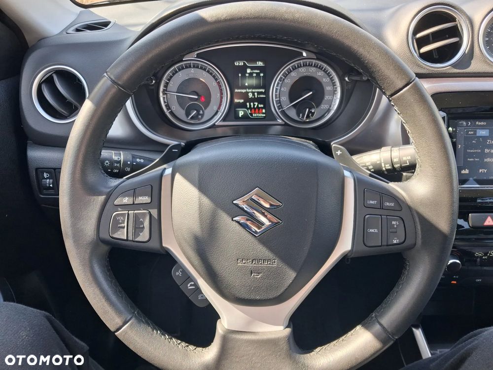 Suzuki Vitara 1.0 Boosterjet Premium 2WD - 19