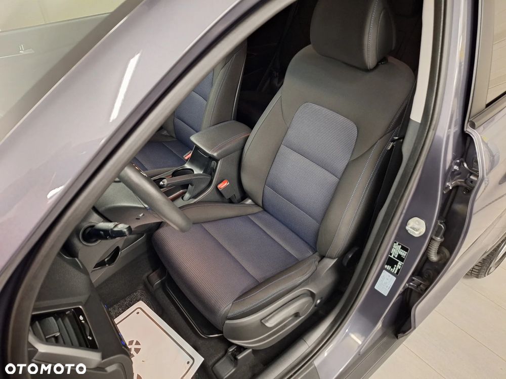 Hyundai Tucson blue 1.6 GDi 2WD Navi - 20
