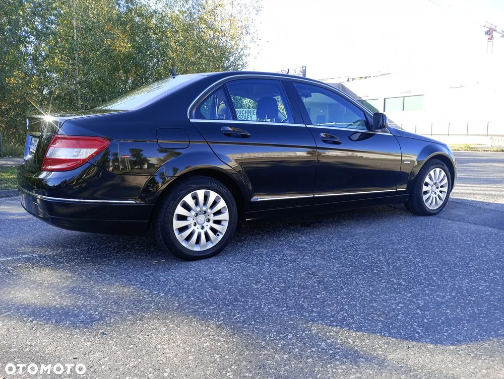 Mercedes-Benz Klasa C 180 Kompressor Avantgarde - 22