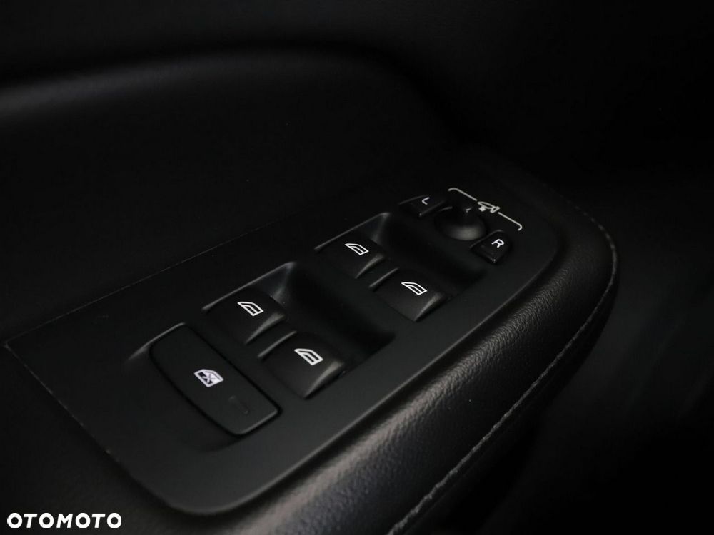 Volvo V60 B4 D Geartronic Momentum Pro - 34