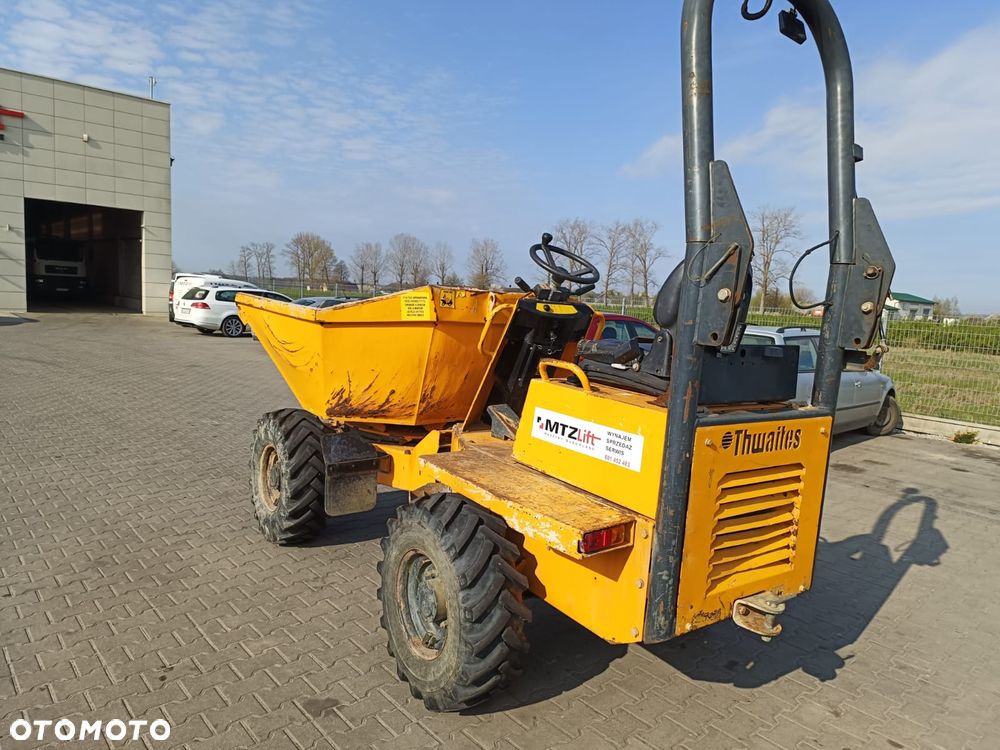 Thwaites 3 tonne - 3