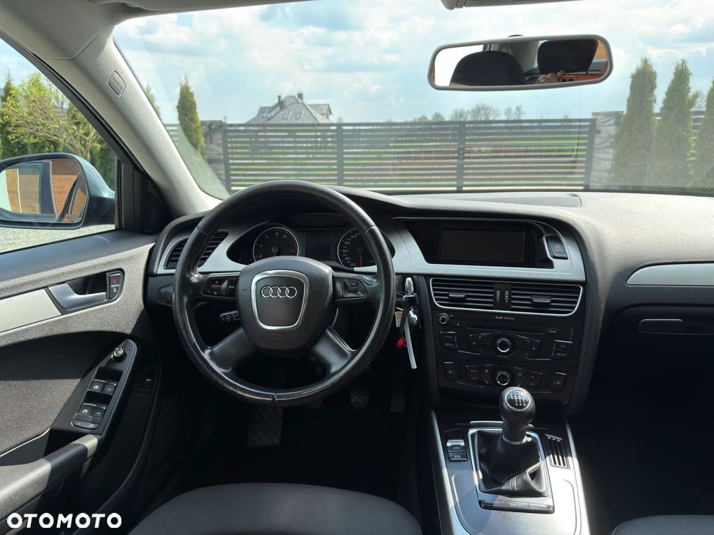 Audi A4 Limousine 1.8 TFSI Attraction - 35