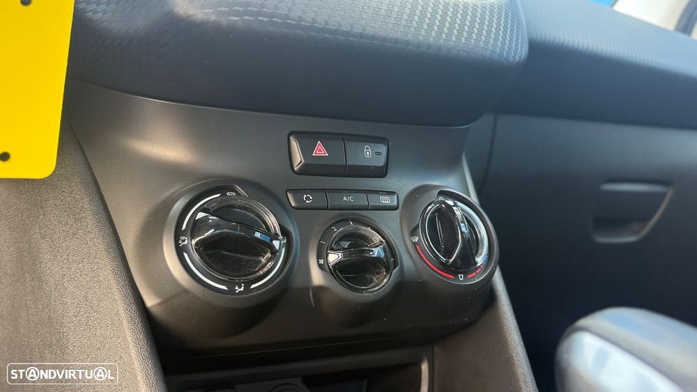 Peugeot 208 82 PureTech Style - 10