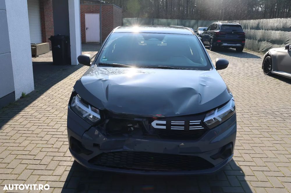 Dacia Sandero SCe 65 Essential - 7