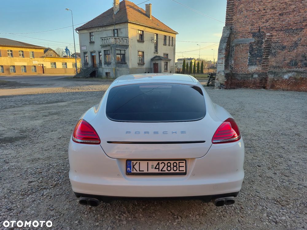 Porsche Panamera 4S PDK - 6