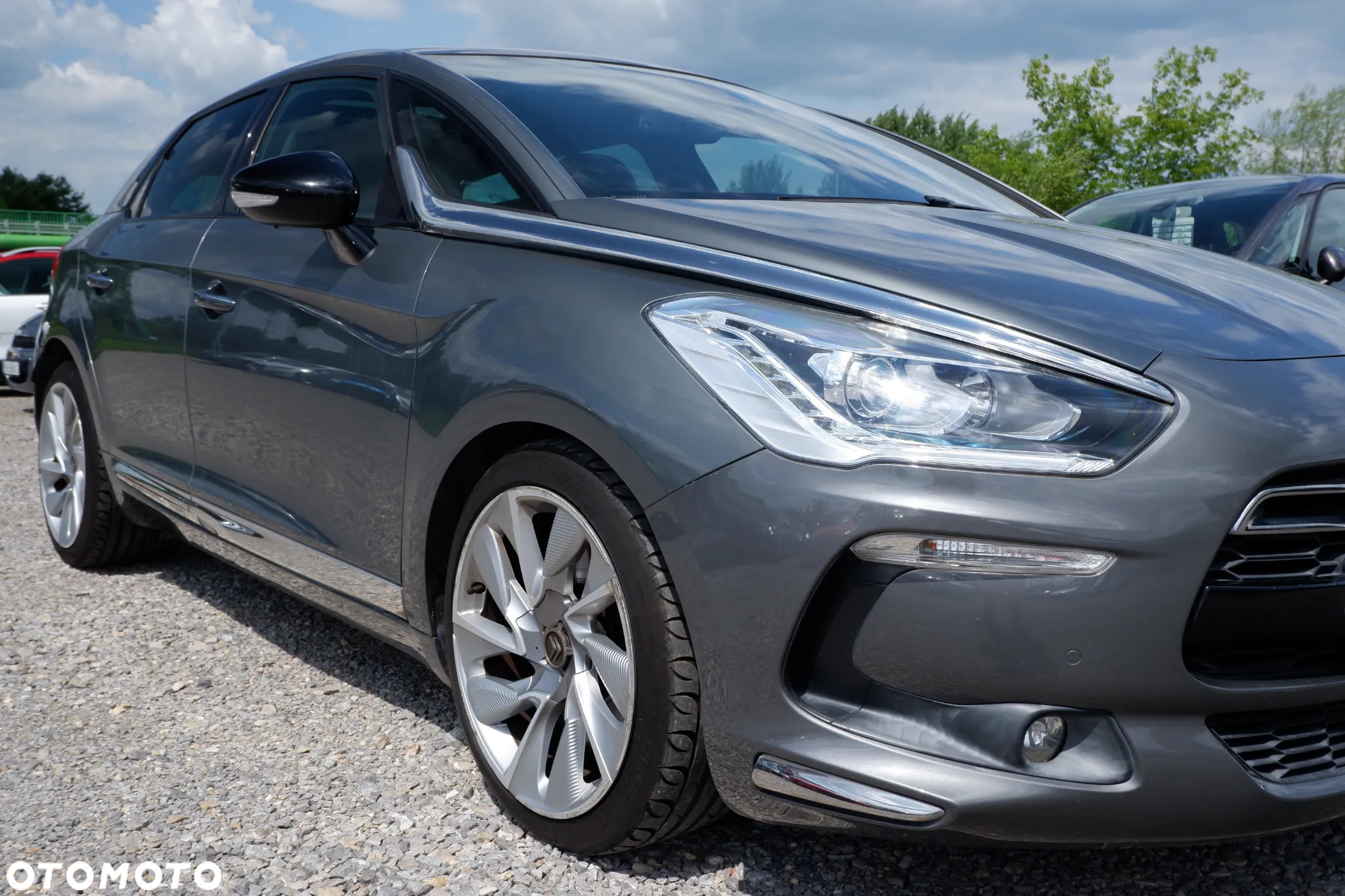 Citroën DS5 2.0 HDi SoChic - 2
