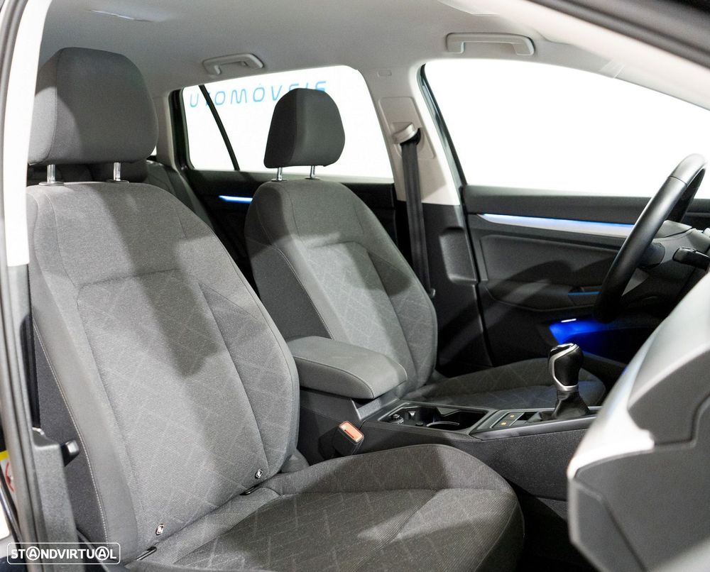 VW Golf Variant 2.0 TDi Confortline - 13