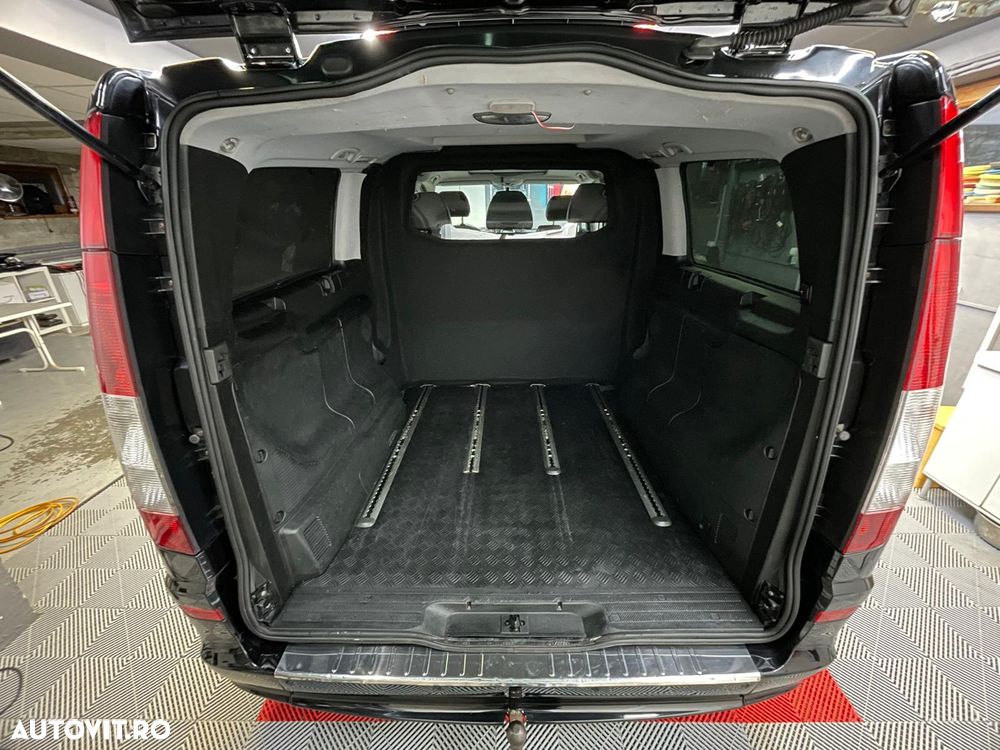 Mercedes-Benz Viano - 10