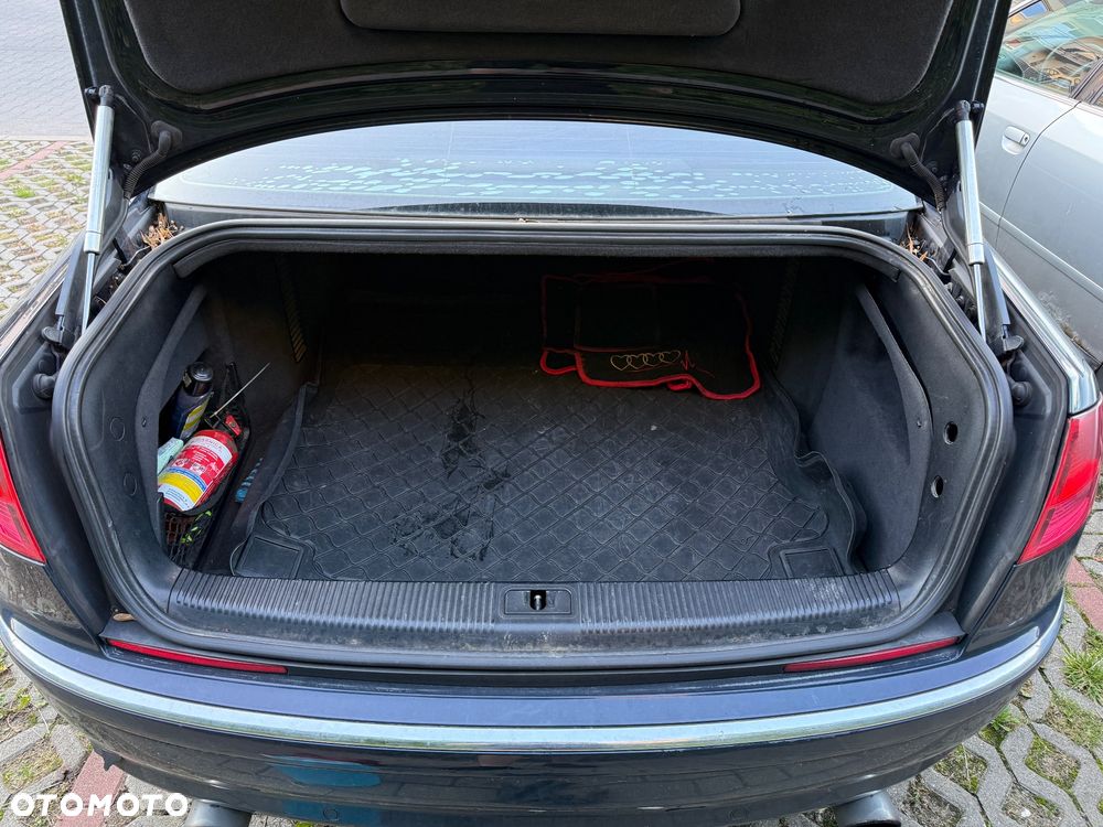 Audi A8 - 11