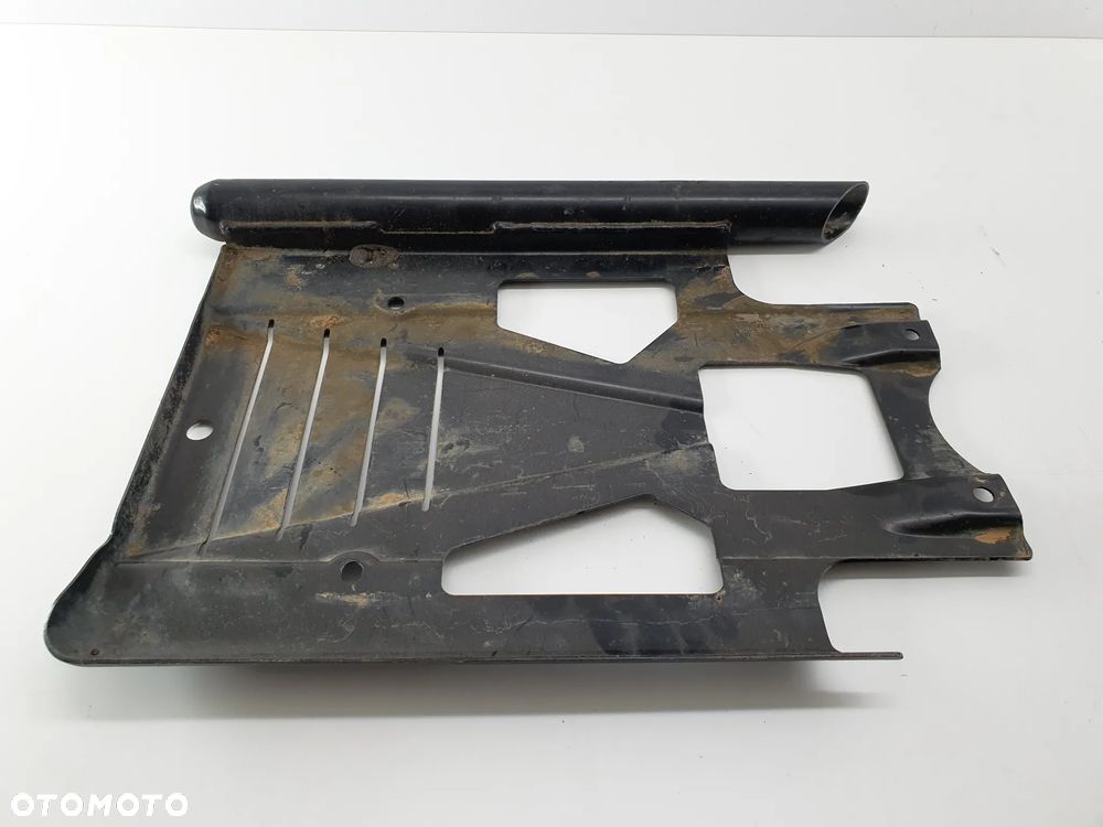 SUZUKI INTRUDER M1800R PŁUG OSŁONA - 7