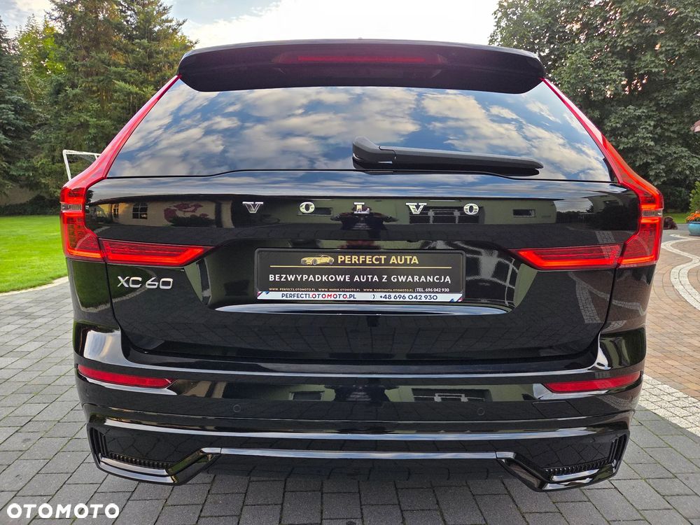 Volvo XC 60 B4 D AWD Ultimate Bright - 10