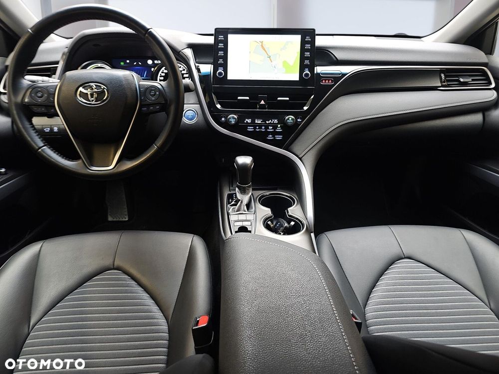 Toyota Camry 2.5 Hybrid Prestige CVT - 8