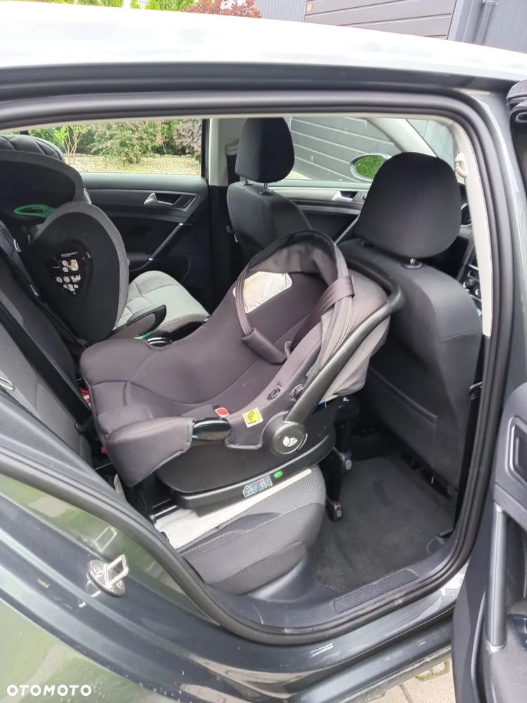 Volkswagen Golf - 15