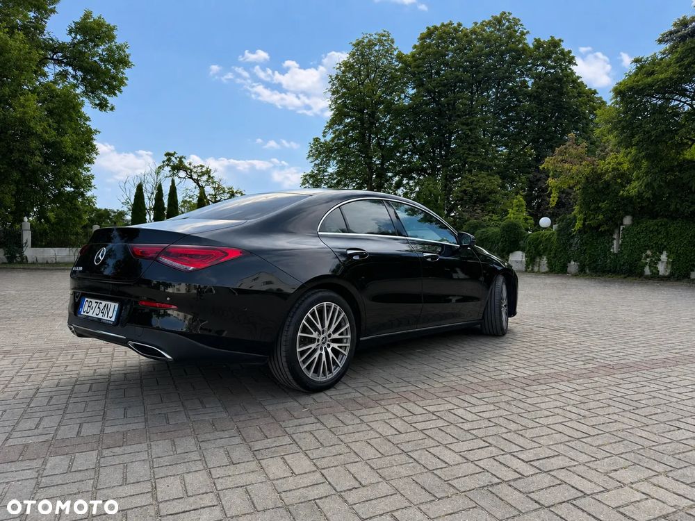 Mercedes-Benz CLA 220 7G-DCT - 5