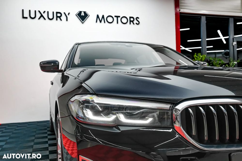 BMW Seria 5 530e Aut. - 19