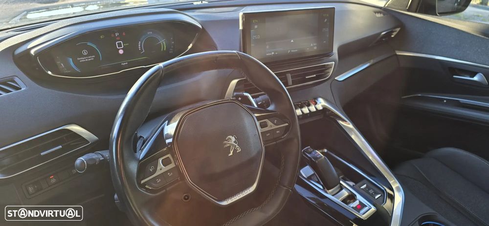 Peugeot 3008 Plug-In Hybrid 225 e-EAT8 Allure Pack - 39