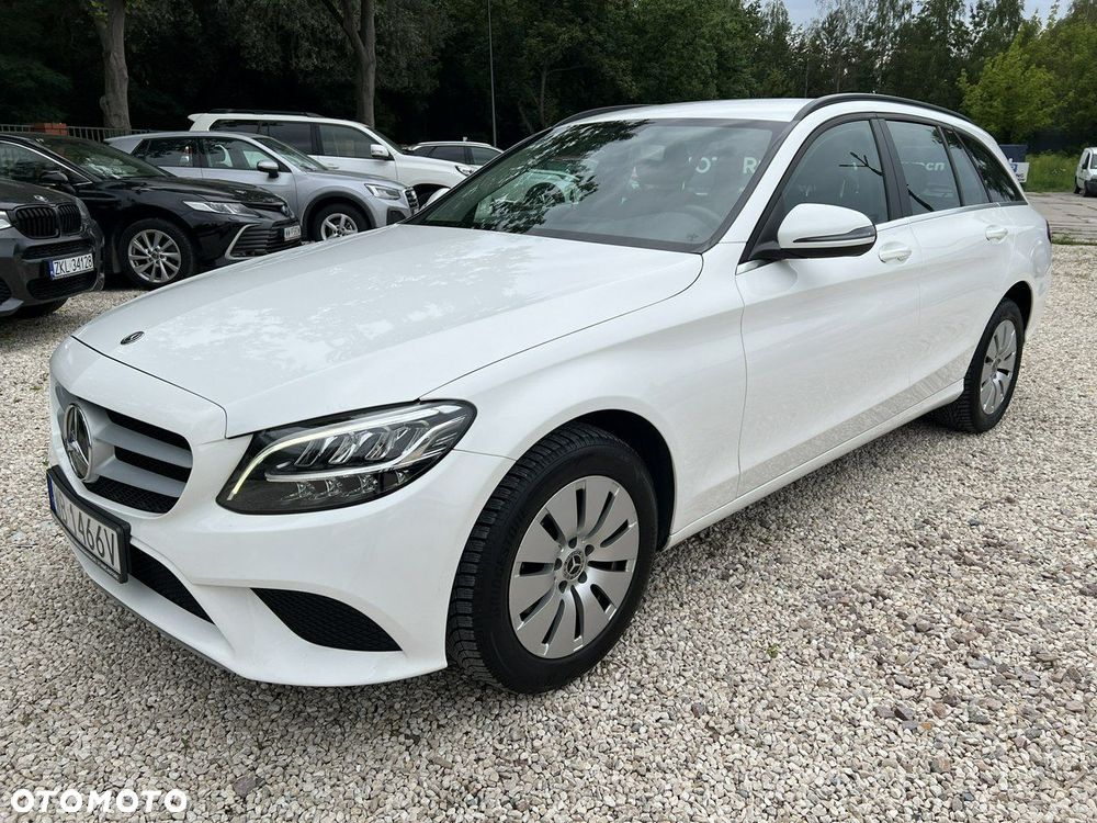 Mercedes-Benz Klasa C 220 d 9G-TRONIC