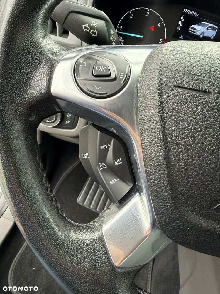 Ford Transit Connect - 26