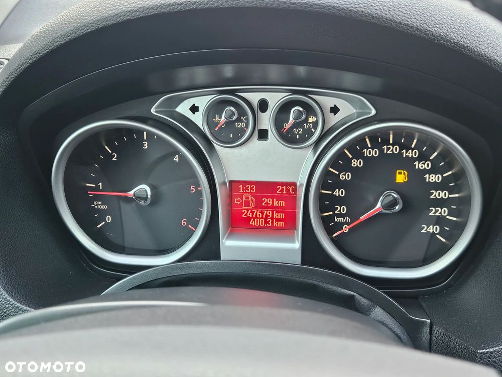 Ford Kuga 2.0 TDCi Trend - 13