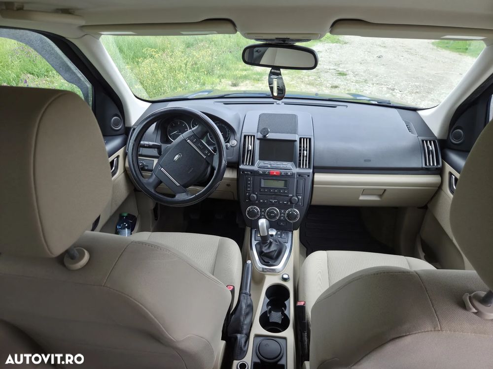 Land Rover Freelander 2.2 TD4 SE - 12