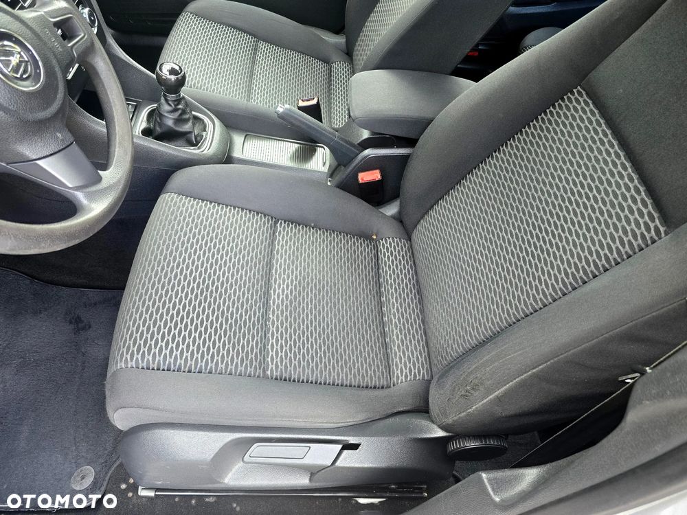 Volkswagen Golf 1.6 Comfortline - 5