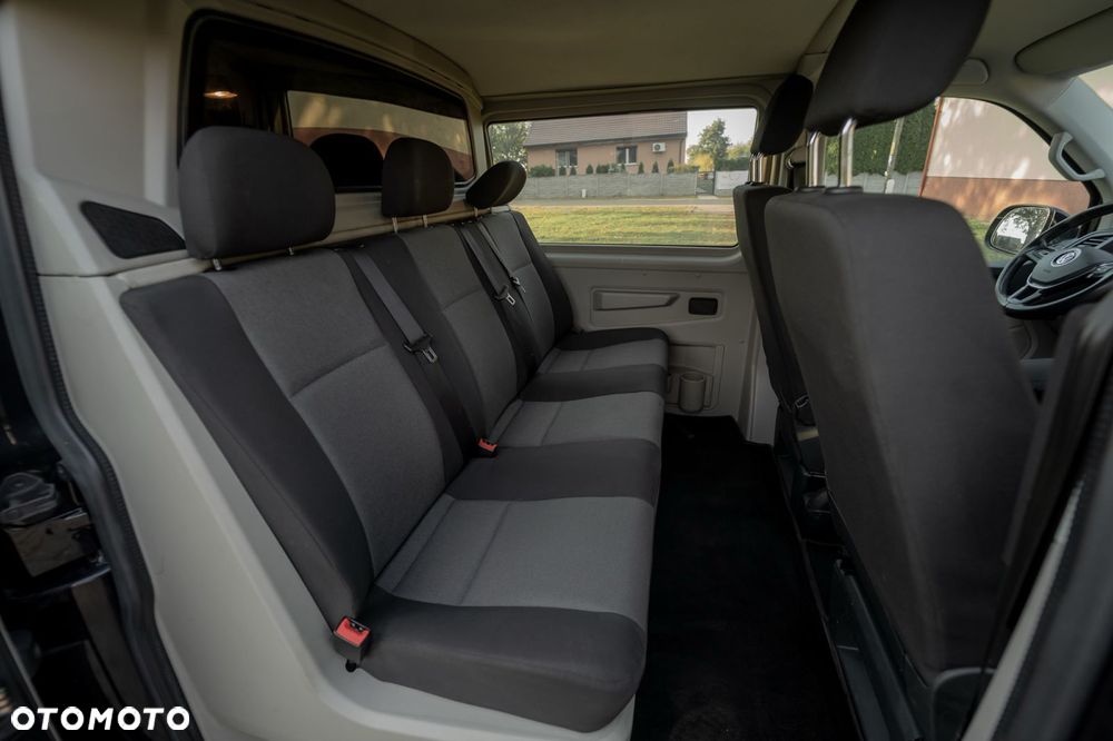 Volkswagen Transporter - 26