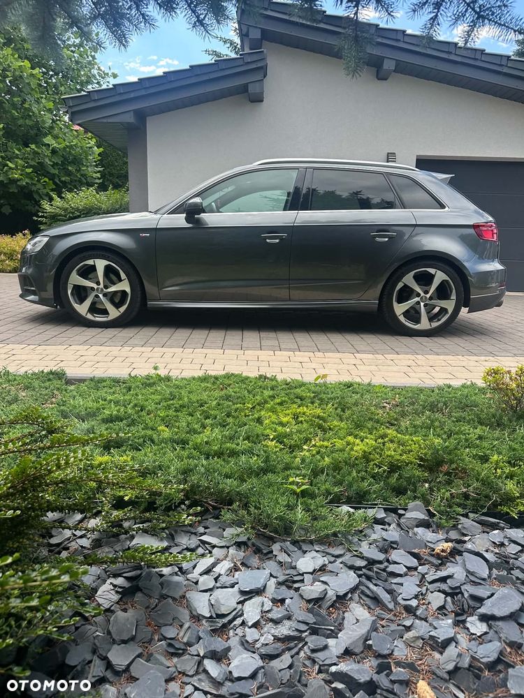 Audi A3 Sportback 40 TFSI Quattro S tronic - 4