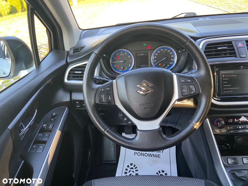 Suzuki SX4 S-Cross - 17