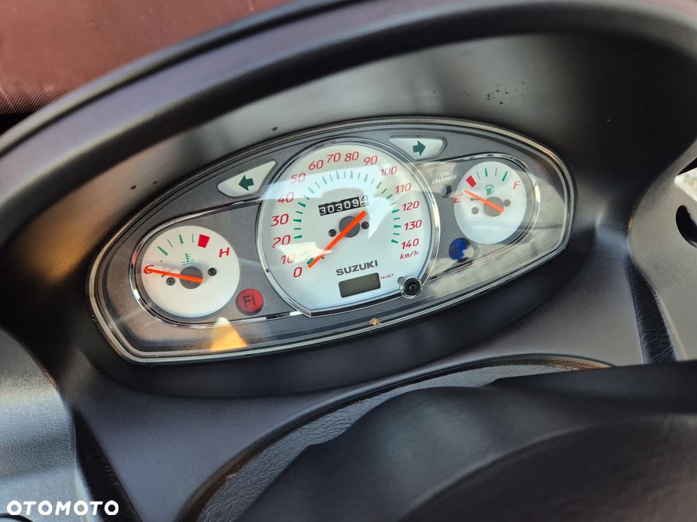 Suzuki Burgman - 9