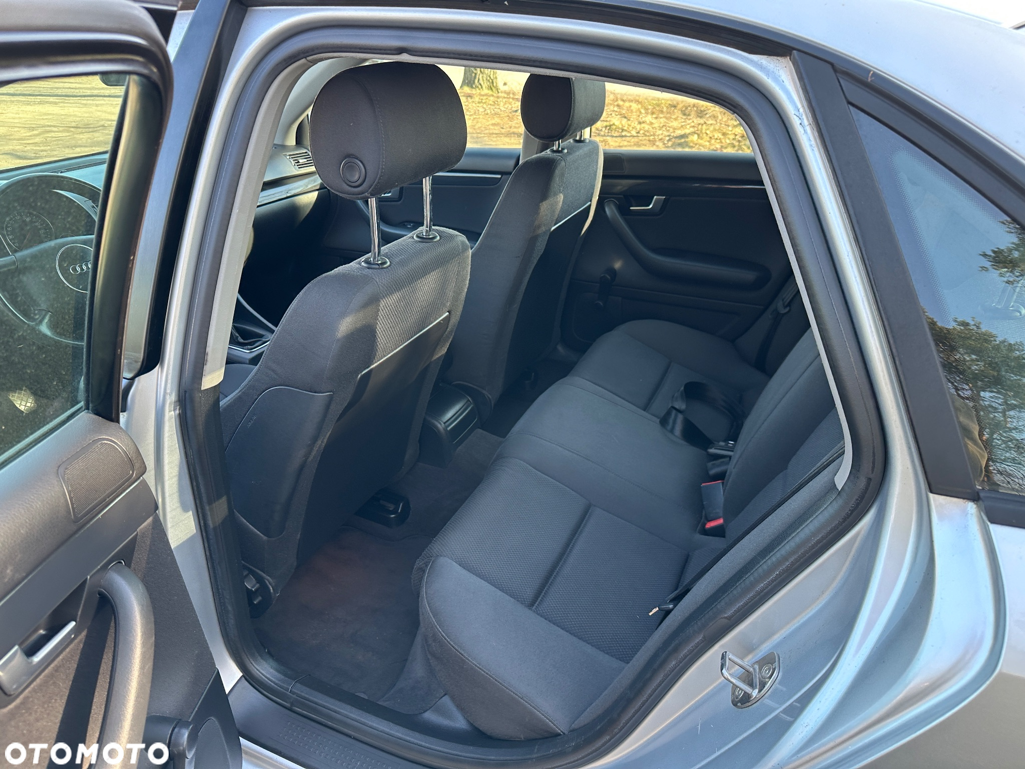 Audi A4 2.0 - 25