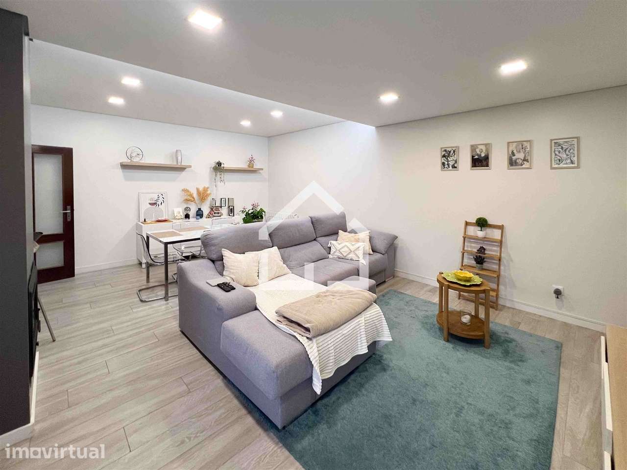 Apartamento T2+1 Venda Vergada/ Argoncilhe - Grande imagem: 4/34