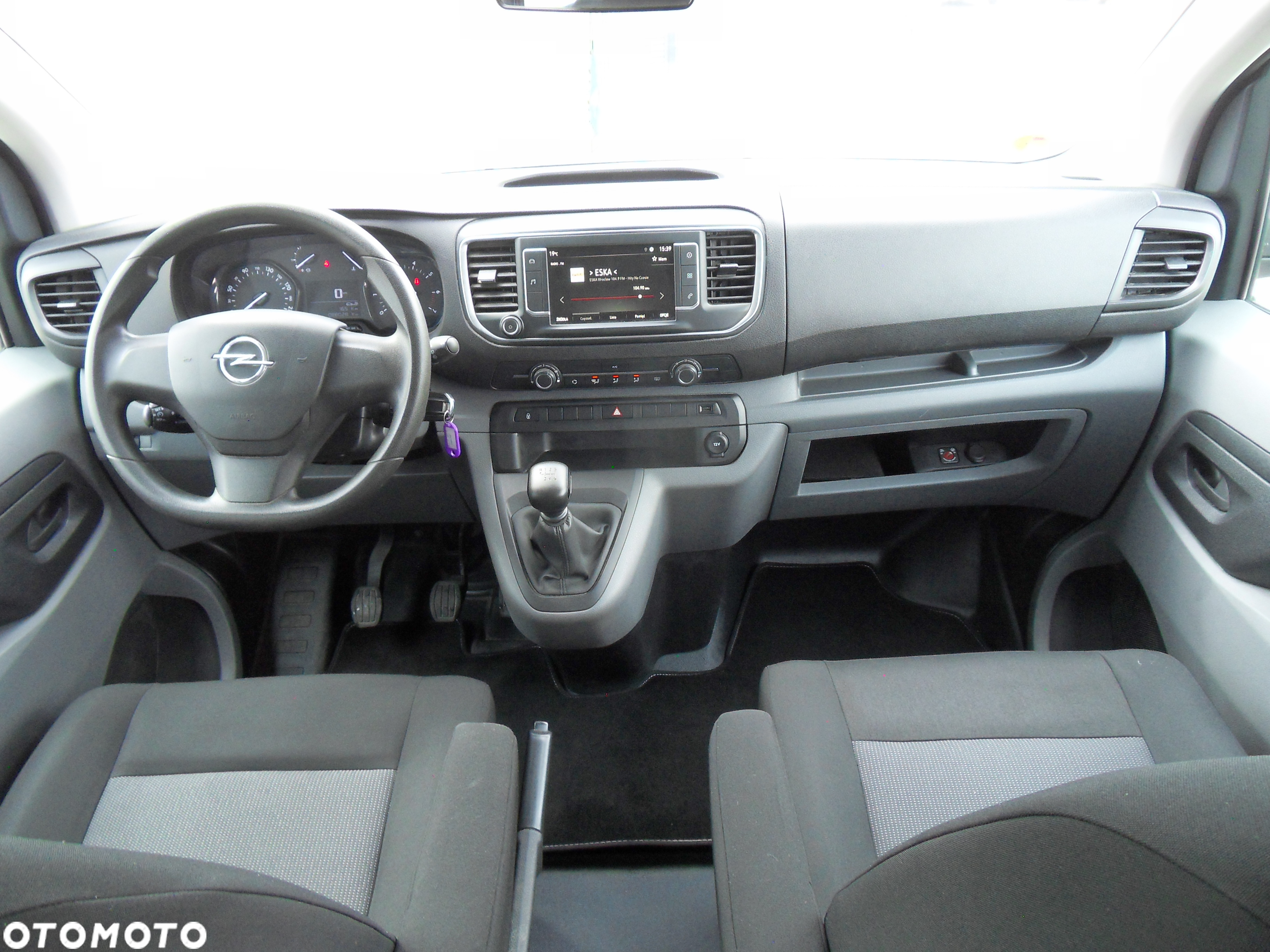 Opel VIVARO C - 13