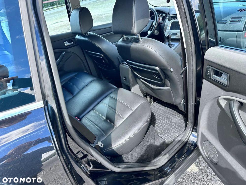 Ford Kuga 2.5 Titanium - 6