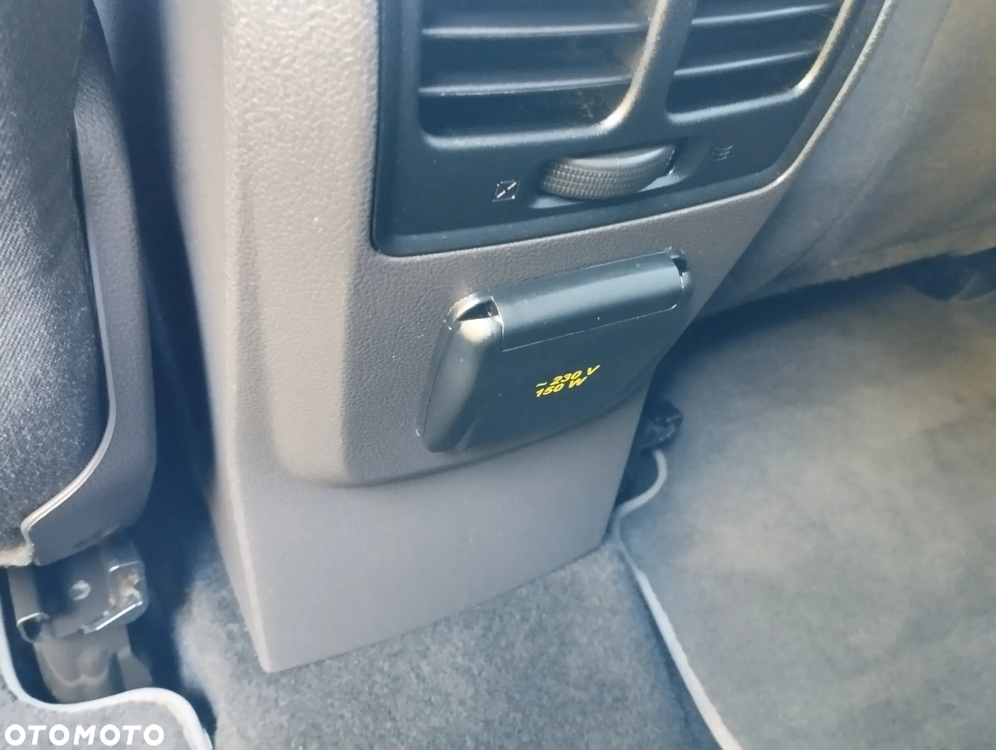 Ford Grand C-MAX 1.5 EcoBoost Start-Stopp-System Titanium - 26
