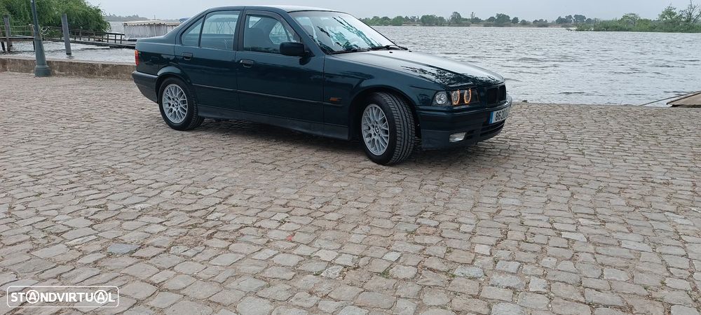 BMW 318 tds - 2