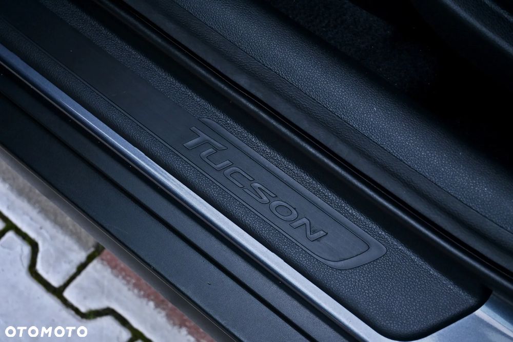 Hyundai Tucson 1.6 GDI BlueDrive GO 2WD - 39