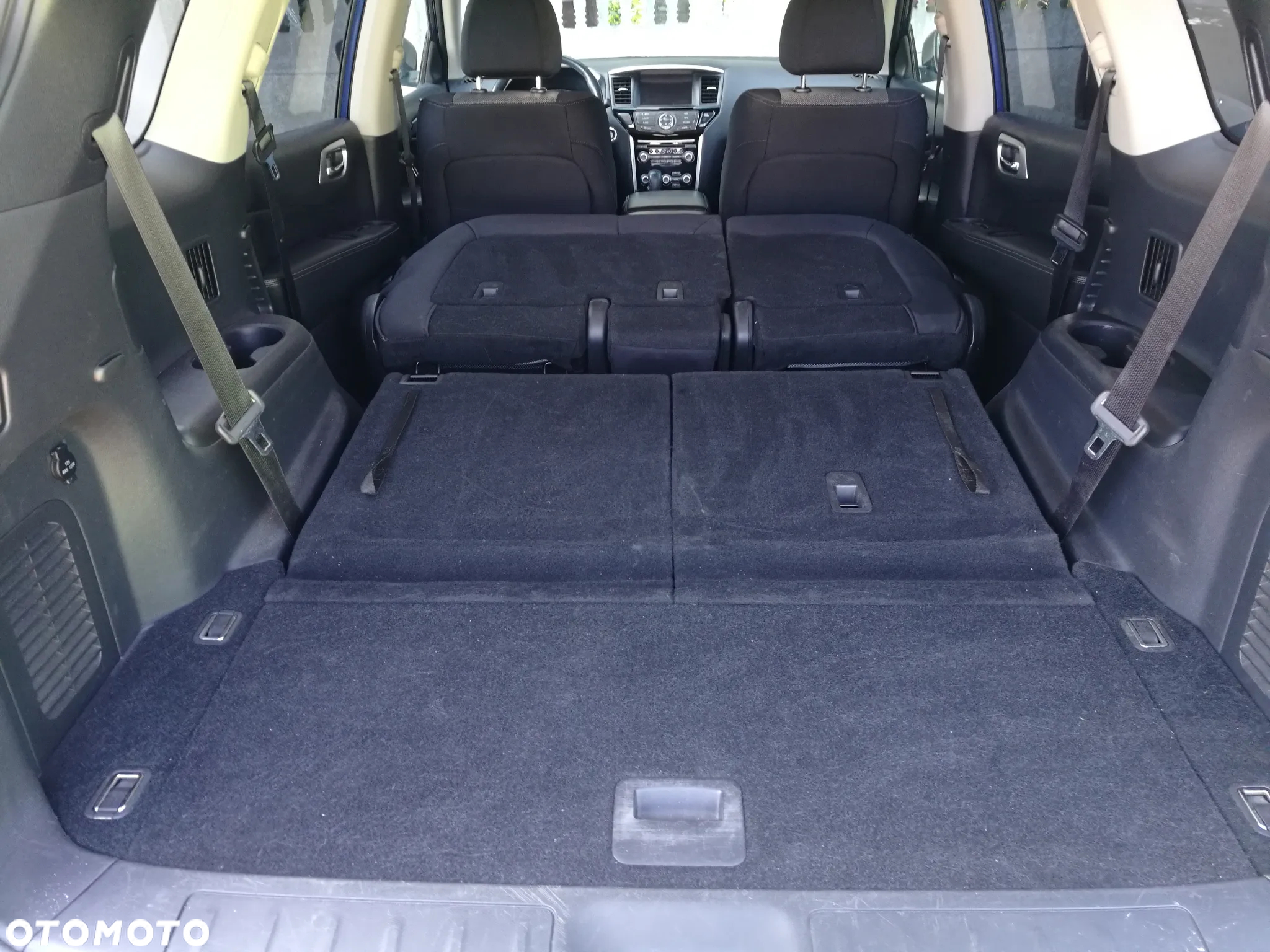 Nissan Pathfinder - 17