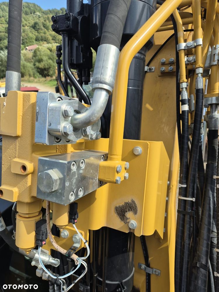 Caterpillar 325 F CAT 323 NISKI PRZEBIEG 5000mth ROK 2019 - 14