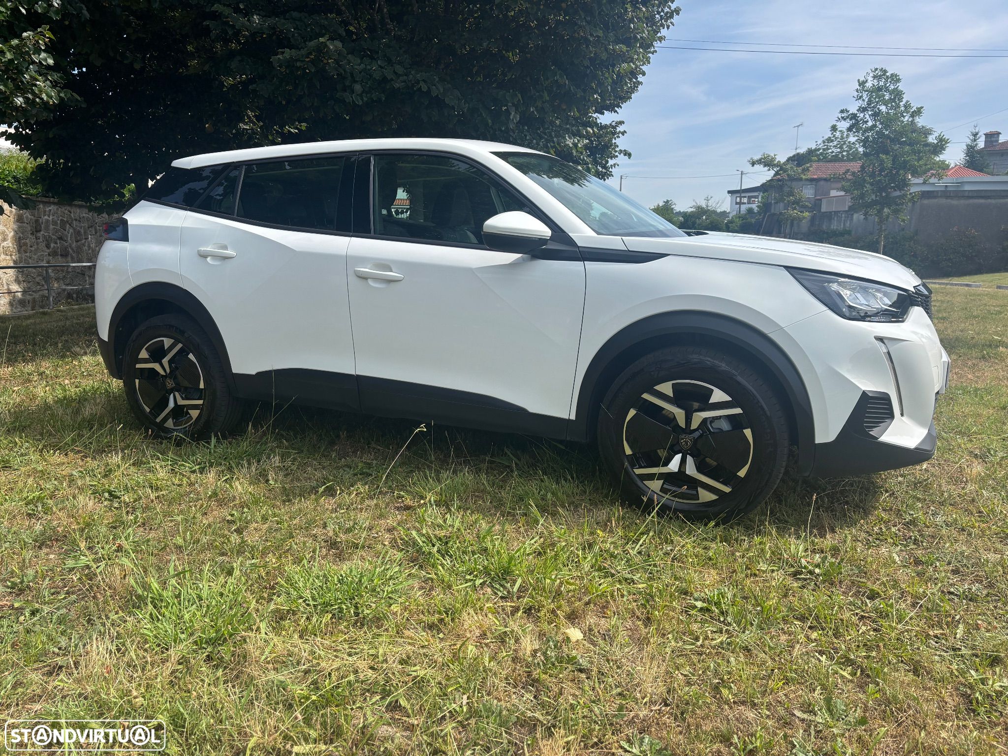 Peugeot 2008 1.5 BlueHDi Allure - 1